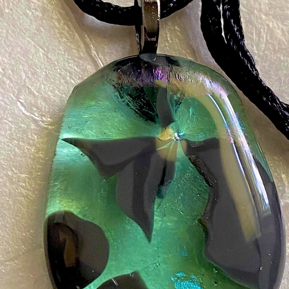 Handmade Fused Glass Pendant - Picture 3 of 3